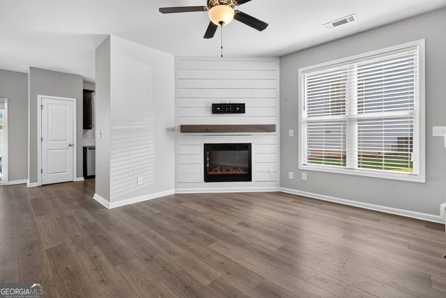 4688 Beacon Ridge Lane, Flowery Branch, GA 30542