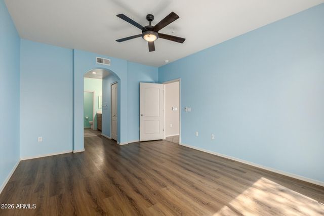 705 W QUEEN CREEK Road 1047, Chandler, AZ 85248