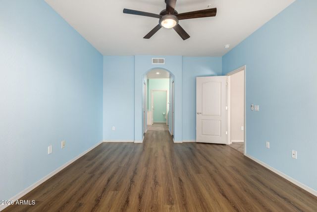 705 W QUEEN CREEK Road 1047, Chandler, AZ 85248