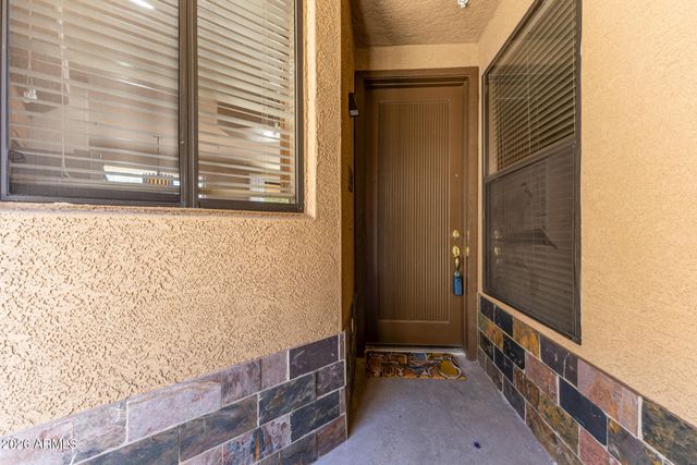 705 W QUEEN CREEK Road 1047, Chandler, AZ 85248