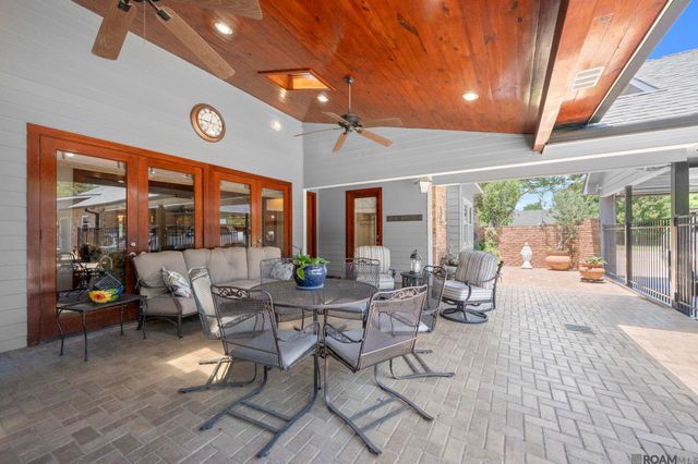 542 High Lake Dr, Baton Rouge, LA 70810