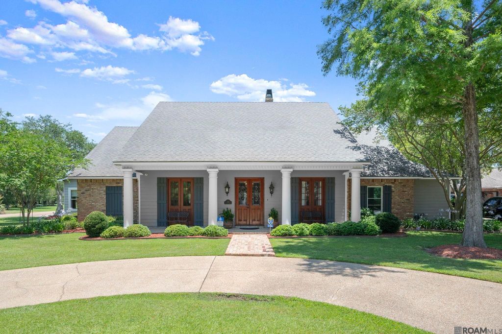 542 High Lake Dr, Baton Rouge, LA 70810