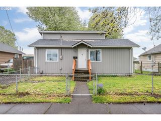 1123 7TH Ave, Longview, WA 98632