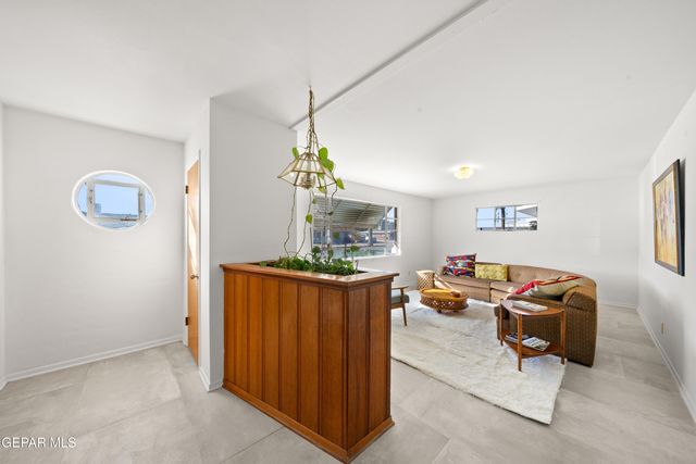 1512 Meadowview Drive, El Paso, TX 79925