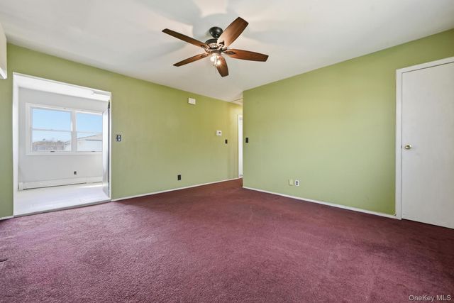 144-10 256th Street 2nd Fl, Rosedale, NY 11422