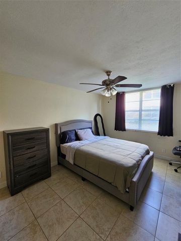 8294 NW 24th St 8294, Coral Springs, FL 33065