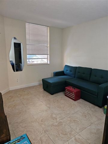 8294 NW 24th St 8294, Coral Springs, FL 33065