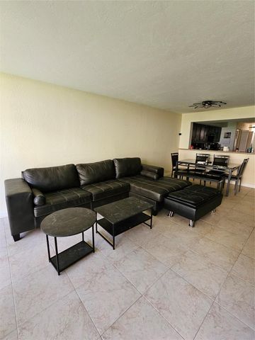 8294 NW 24th St 8294, Coral Springs, FL 33065