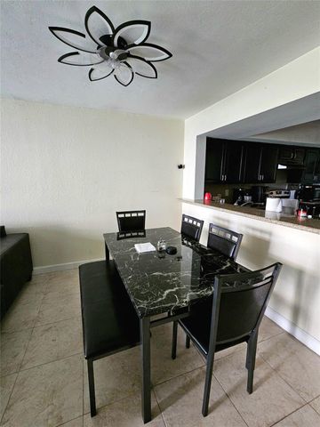 8294 NW 24th St 8294, Coral Springs, FL 33065