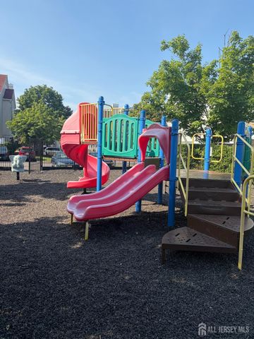 215 Prestwick Way, Edison, NJ 08820