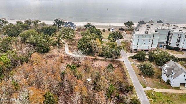 Boisdore Avenue, Pass Christian, MS 39571