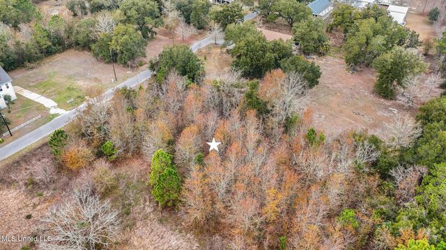 Boisdore Avenue, Pass Christian, MS 39571