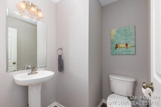 6200 Back Forty Drive NE, Belmont, MI 49306