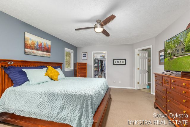 6200 Back Forty Drive NE, Belmont, MI 49306