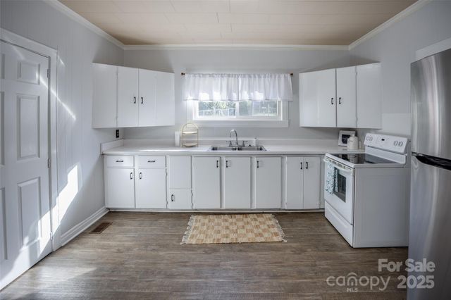 230 Cedar Street, Winnsboro, SC 29180