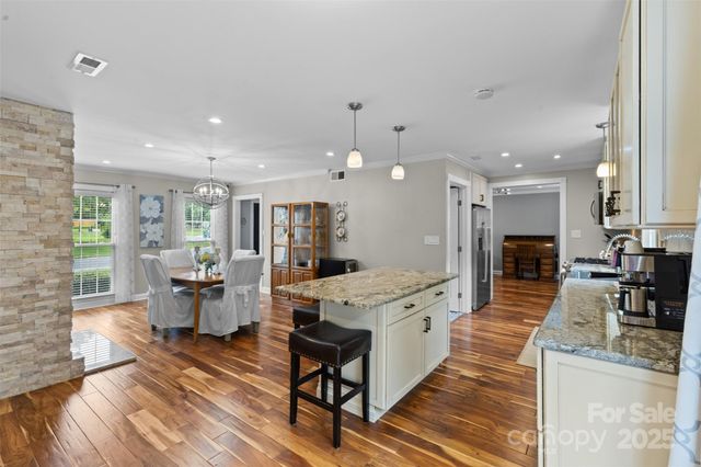 12401 Parks Farm Lane, Charlotte, NC 28277