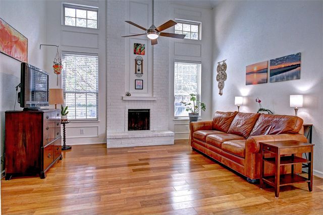 3051 Harbinger Lane, Dallas, TX 75287