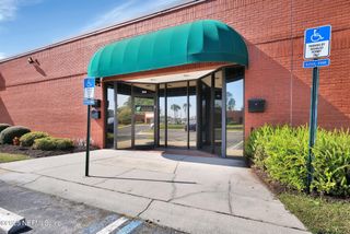 4613 PHILIPS Highway, 209, Jacksonville, FL 32207