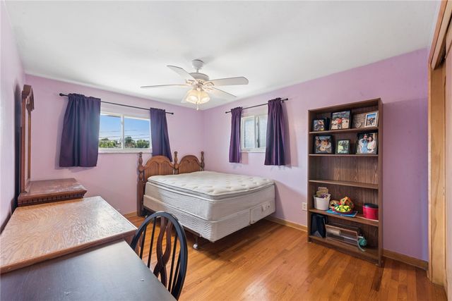 154 Manchester Drive, Irwin, PA 15642