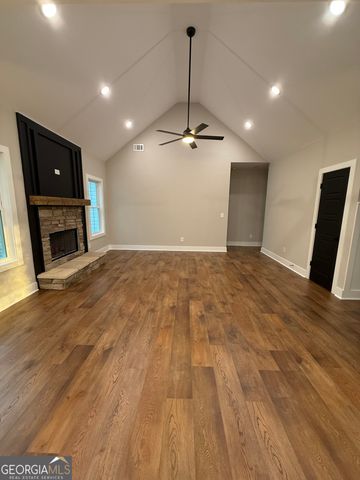 89 Bobbie Court, Molena, GA 30258