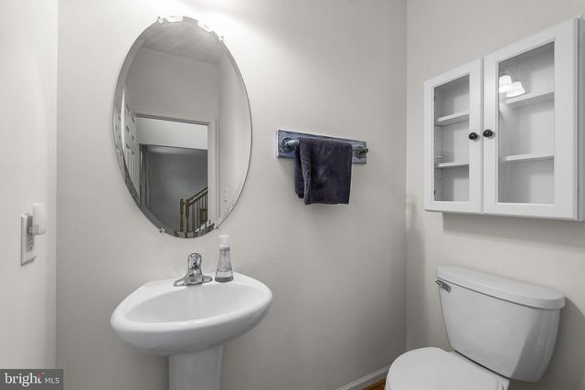 192 MATCHBOX CT, Ranson, WV 25438