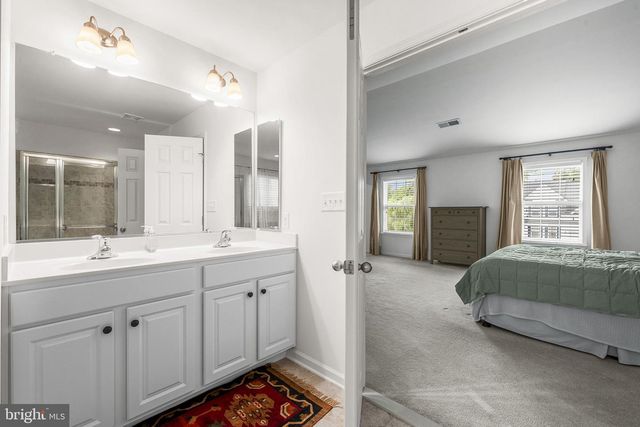 192 MATCHBOX CT, Ranson, WV 25438
