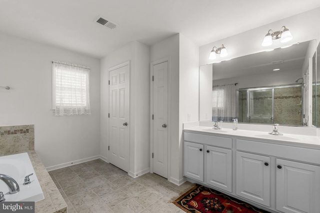 192 MATCHBOX CT, Ranson, WV 25438