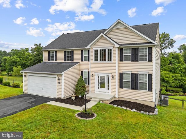 192 MATCHBOX CT, Ranson, WV 25438