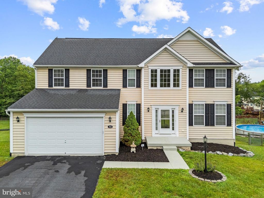 192 MATCHBOX CT, Ranson, WV 25438