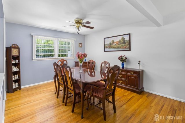 7 Vauxhall Road, East Brunswick, NJ 08816