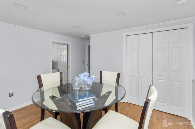 7 Vauxhall Road, East Brunswick, NJ 08816