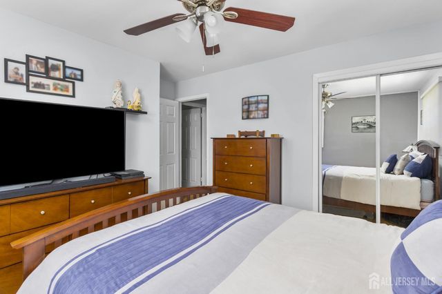 7 Vauxhall Road, East Brunswick, NJ 08816