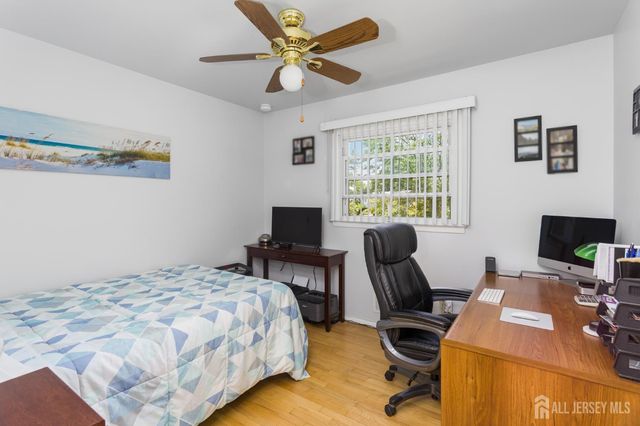 7 Vauxhall Road, East Brunswick, NJ 08816