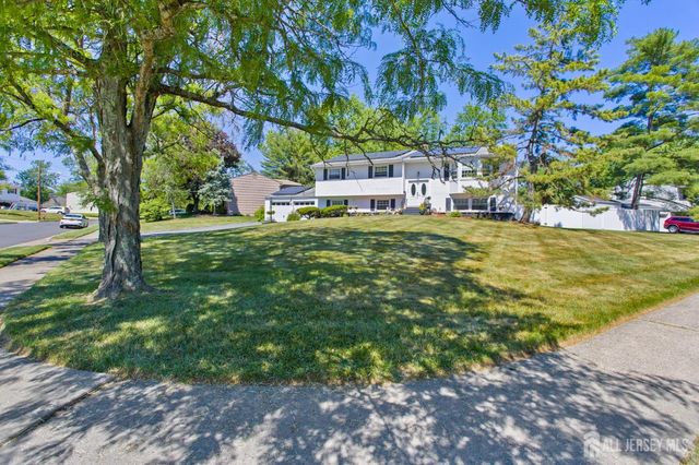 7 Vauxhall Road, East Brunswick, NJ 08816