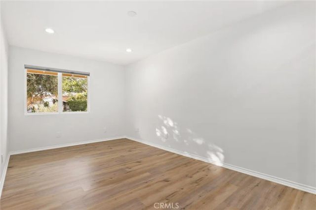 10000 Amestoy Avenue, Northridge, CA 91325