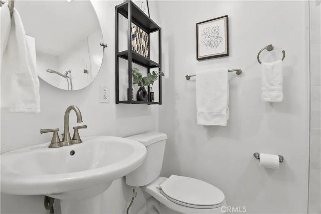 10000 Amestoy Avenue, Northridge, CA 91325