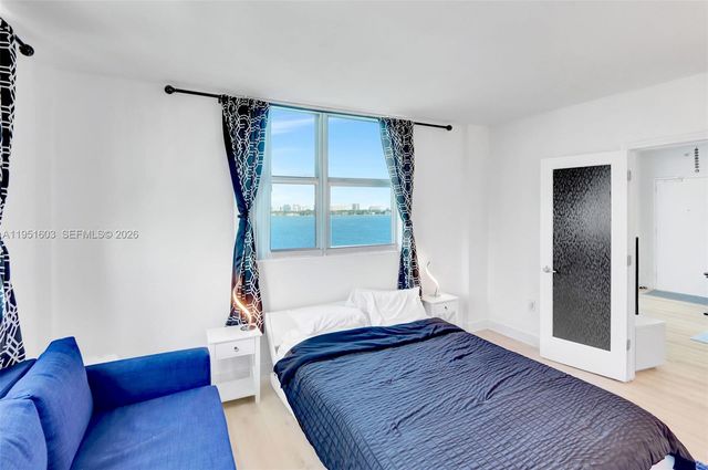 7501 E Treasure Dr 9EF, North Bay Village, FL 33141