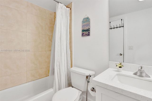 7501 E Treasure Dr 9EF, North Bay Village, FL 33141