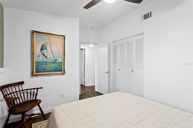 2407 S LOIS AVENUE, Tampa, FL 33629