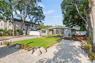 2407 S LOIS AVENUE, Tampa, FL 33629