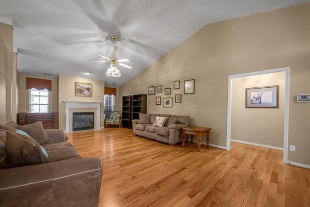 2800 Belle Haven Place, Lexington, KY 40511