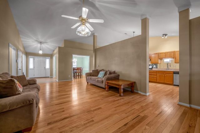 2800 Belle Haven Place, Lexington, KY 40511