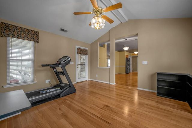 2800 Belle Haven Place, Lexington, KY 40511