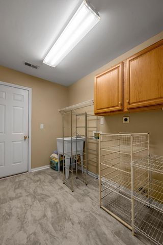 2800 Belle Haven Place, Lexington, KY 40511