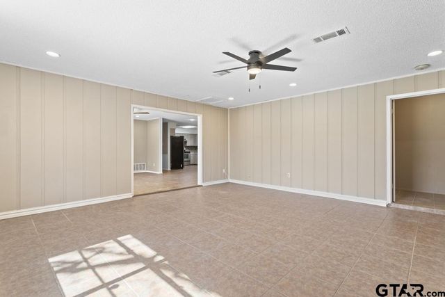 6772 FM 2494, Athens, TX 75751