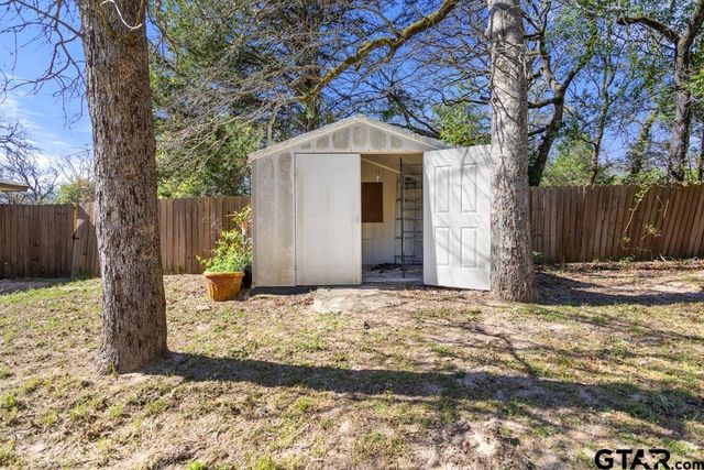 6772 FM 2494, Athens, TX 75751