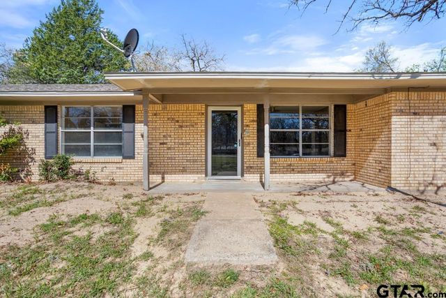 6772 FM 2494, Athens, TX 75751