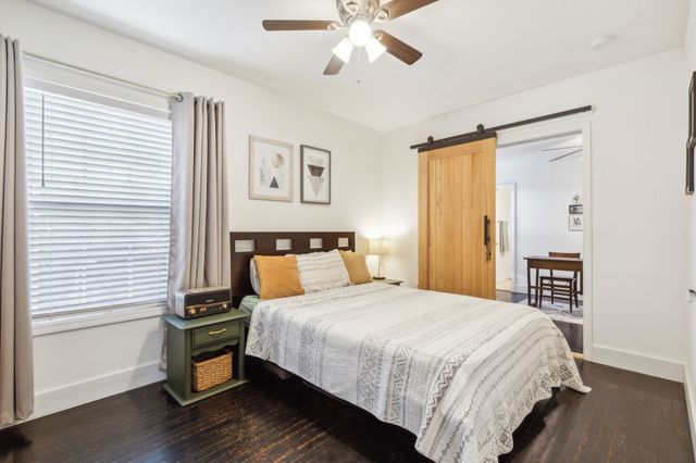 3202 Aster Street, Dallas, TX 75211