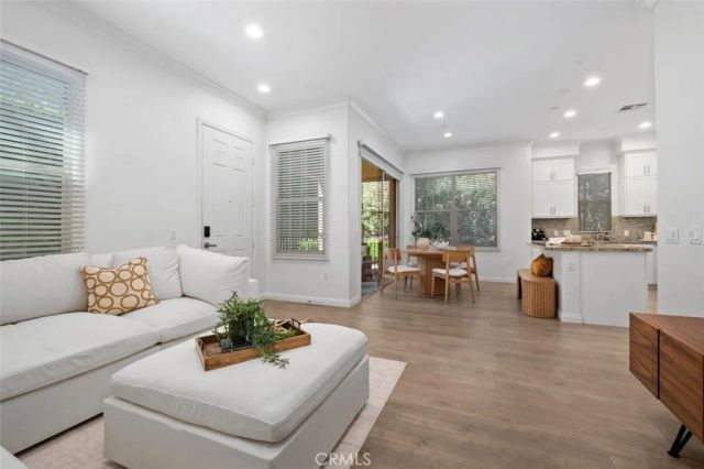 102 Capricorn, Irvine, CA 92618