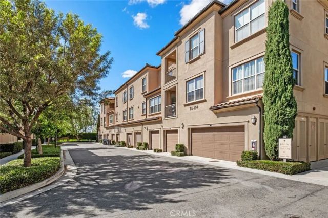 102 Capricorn, Irvine, CA 92618